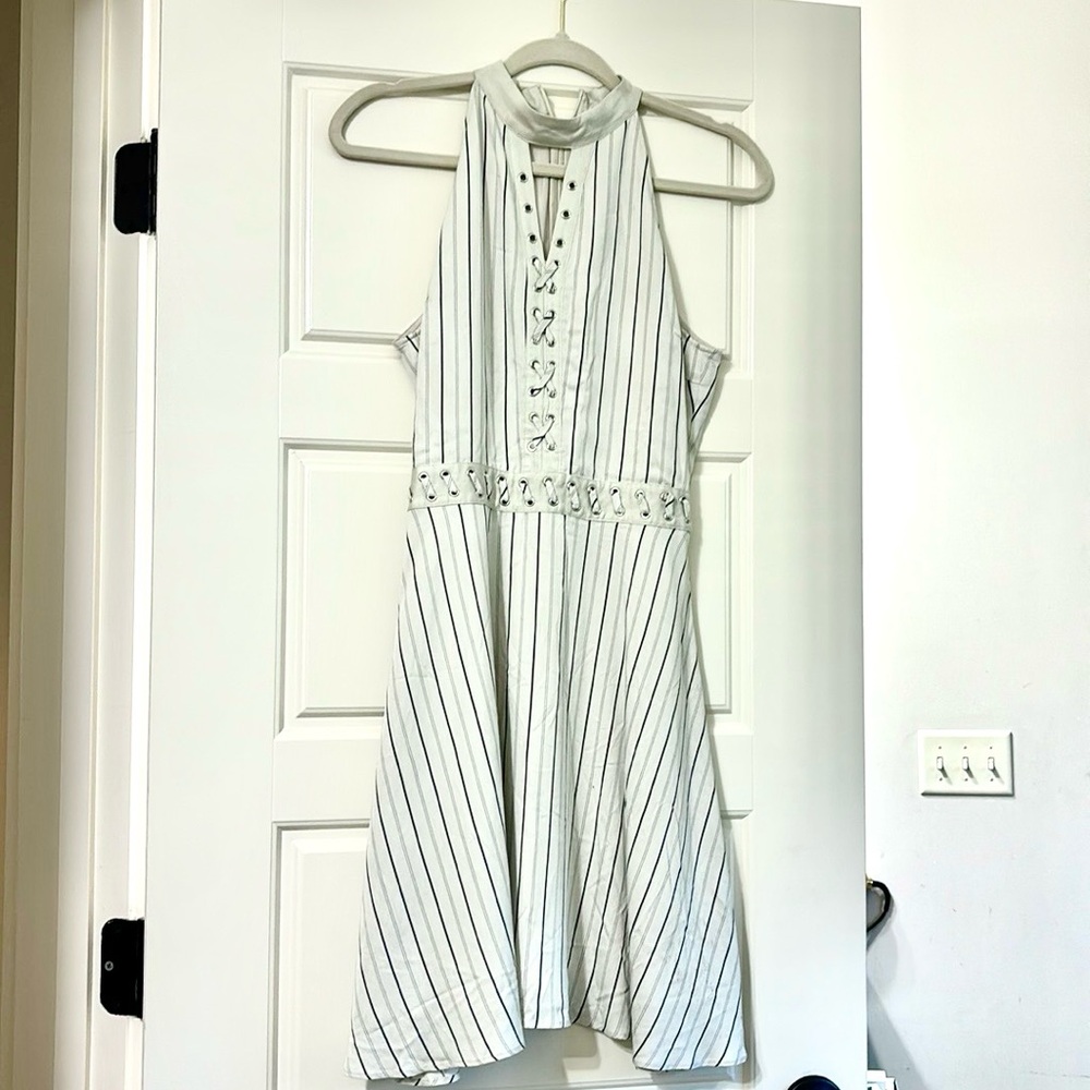 BB Dakota dress NWT size 2